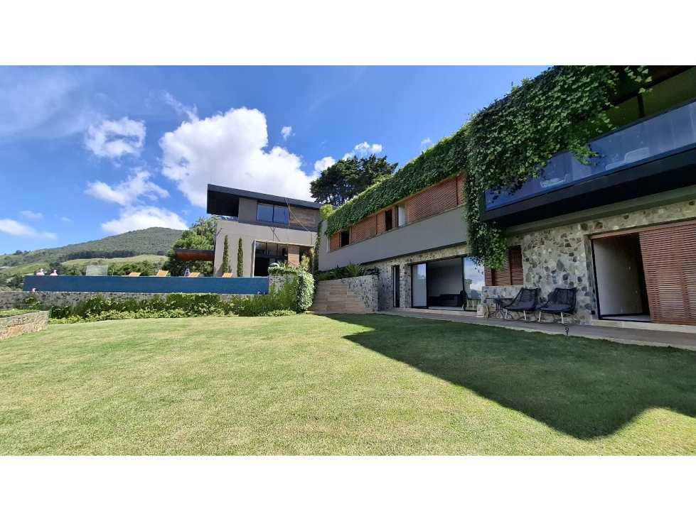 VENTA DE CASA CAMPESTRE EN ALTO DE PALMAS