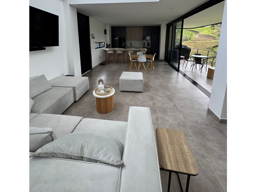 VENTA DE CASA CAMPESTRE EN VIA SAN VICENTE FERRER - VEREDA CHAPARRAL - 6