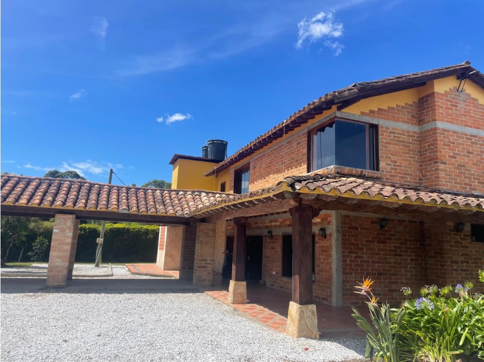 FINCA EN ARRIENDO VÍA EL CARMEN DE VIBORAL — foto 5