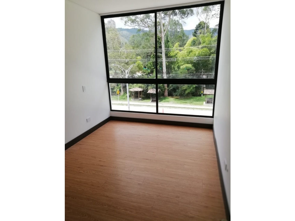 VENTA DE HERMOSO APARTAMENTO EN EL RETIRO ANTIOQUIA CON COLEGA