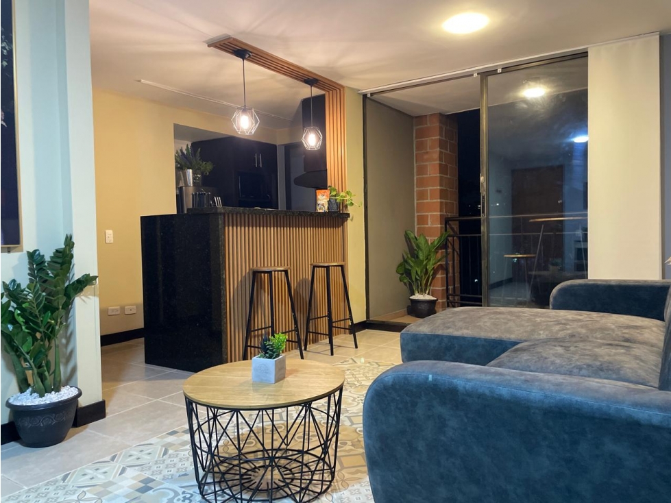 ALQUILER DE APARTAESTUDIO AMOBLADO EN CASTROPOL- EXCELENTE UBICACIÓN