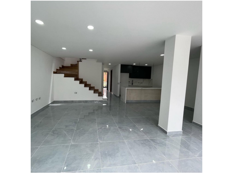 VENTA CASA CAMPESTRE EN EL CARMEN DE VIBORAL - UNIDAD ABIERTA — foto 4