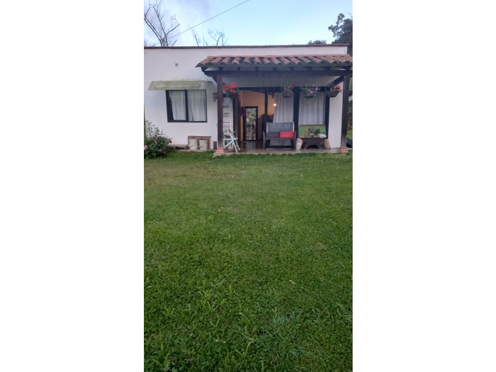 VENTA DE FINCA CON DOS CASA INDEPENDIENTES EN SANTUARIO - PANTANILLO - 4