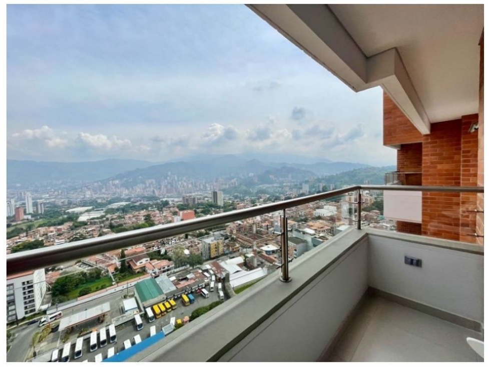 Apartamento en venta en Toledo, La Estrella.