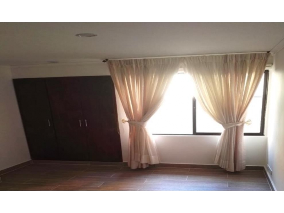 Apartamento en Venta 2do Parque Laureles. — foto 3