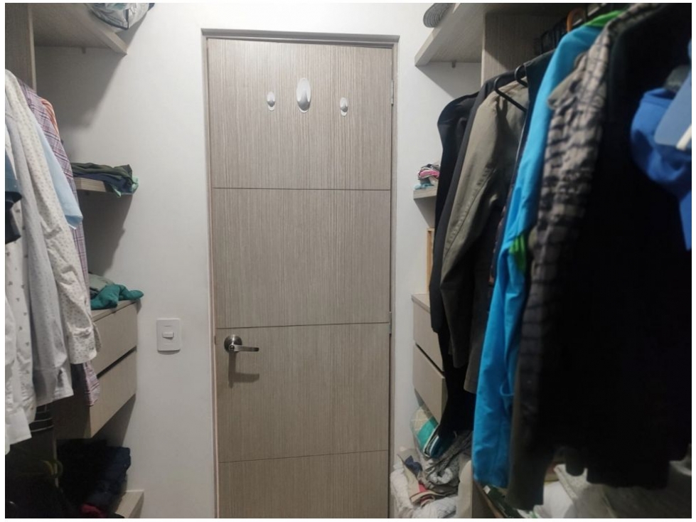 Apartamento en venta, Tres Esquinas, Sabaneta. — foto 3