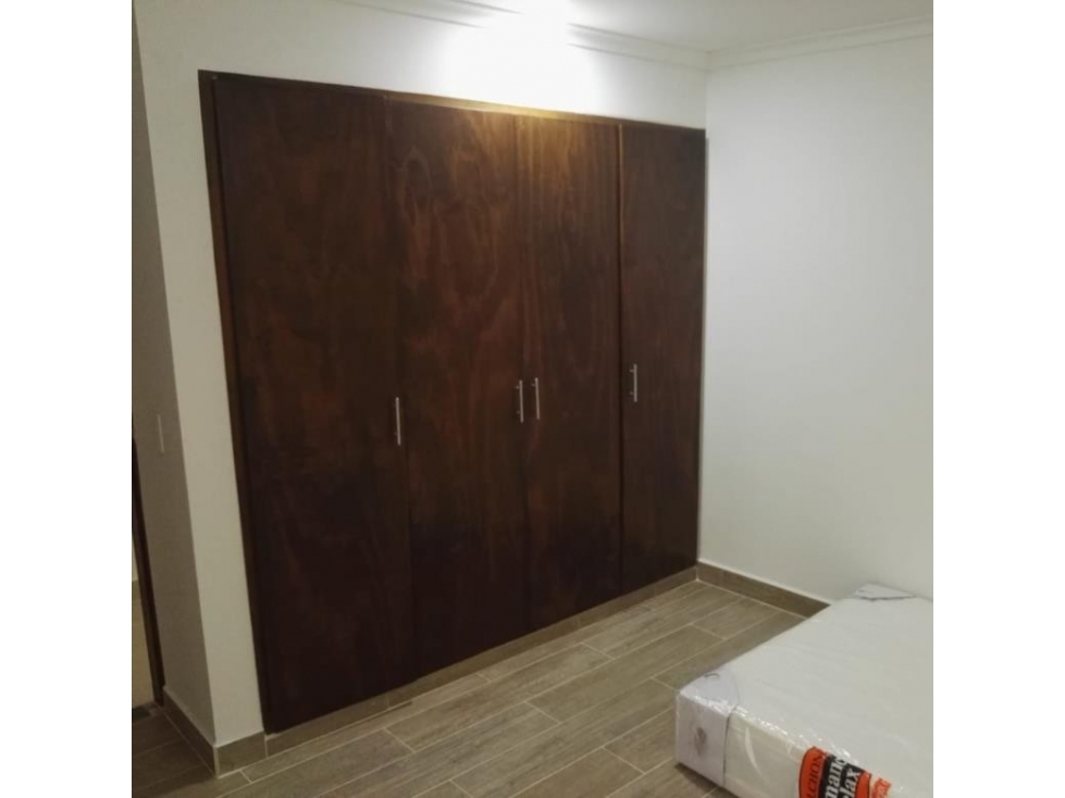 Apartamento en Venta 2do Parque Laureles. — foto 4