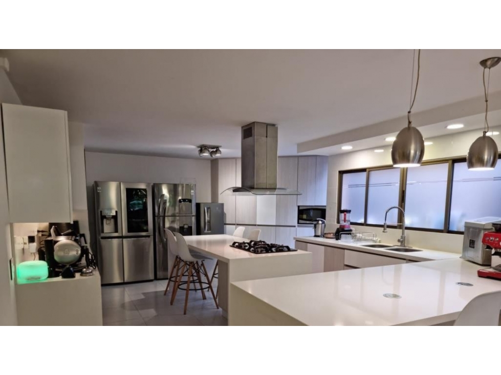 Apartamento en venta, Alejandría Medellín.