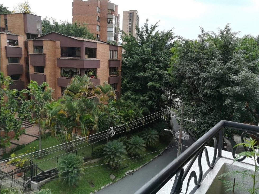 Apartamento en Venta Sector Poblado Campestre