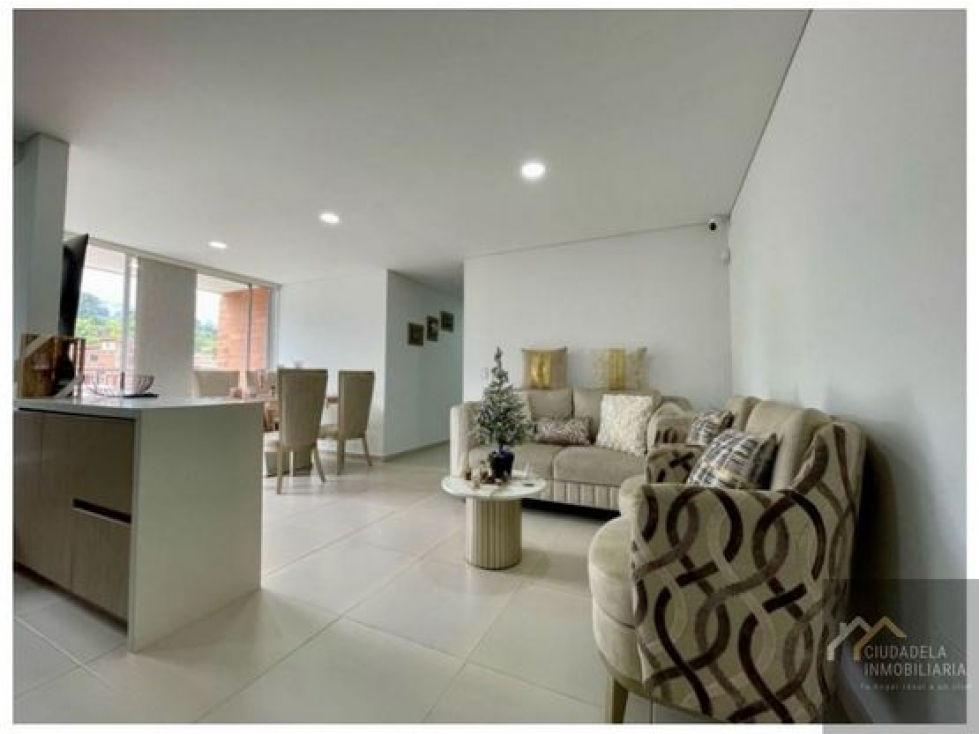 Apartamento en venta en Toledo, La Estrella. — foto 3