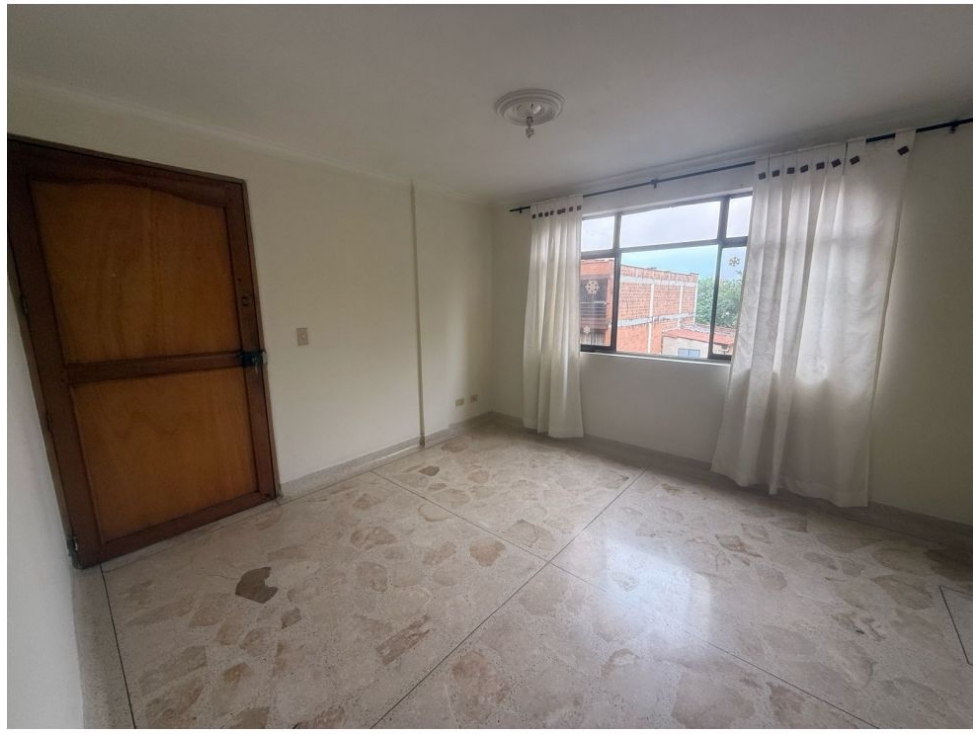 Apartamento en venta, Laureles, Medellín. — foto 2