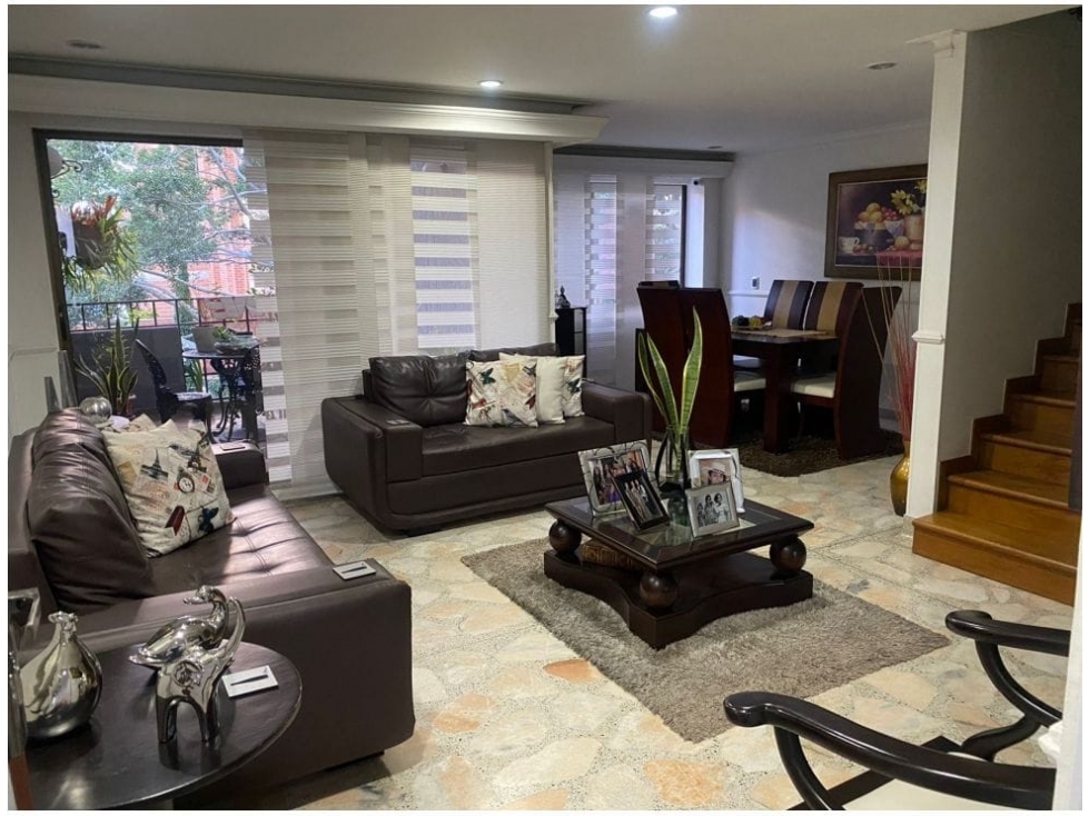Apartamento Dúplex en Venta Laureles — foto 2