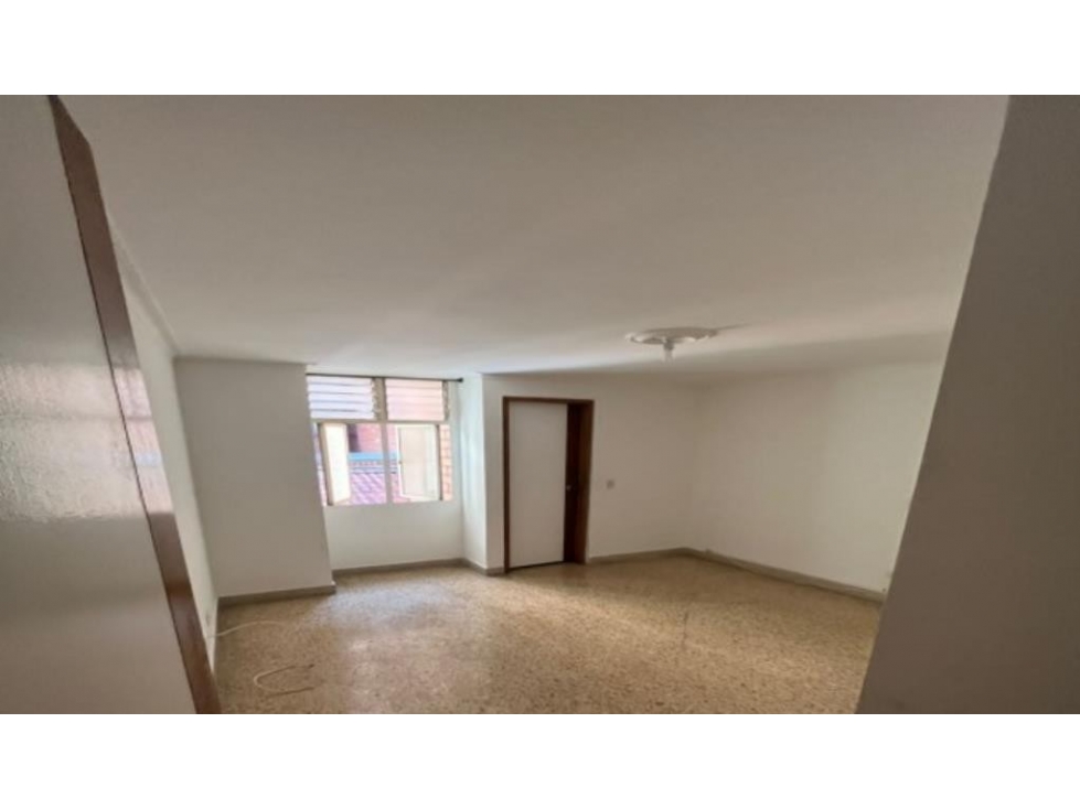 Apartamento en venta, Laureles, Medellín. — foto 4
