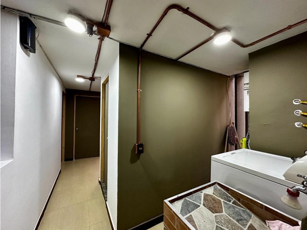 Apartamento en Venta El Poblado Aguacatala Remodelado — foto 3