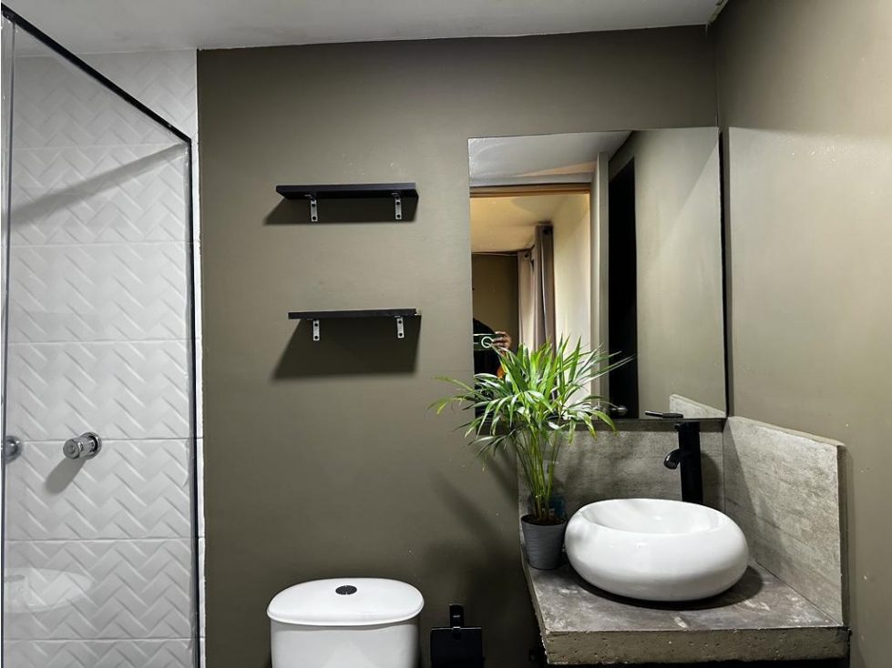 Apartamento en Venta El Poblado Aguacatala Remodelado — foto 4