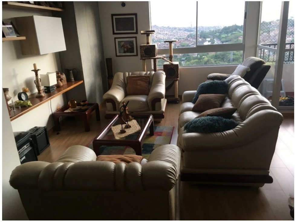 Apartamento en venta, Cabañas; Bello.