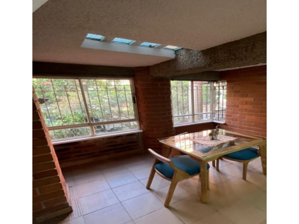 Apartamento en venta, Laureles, Medellín. — foto 2