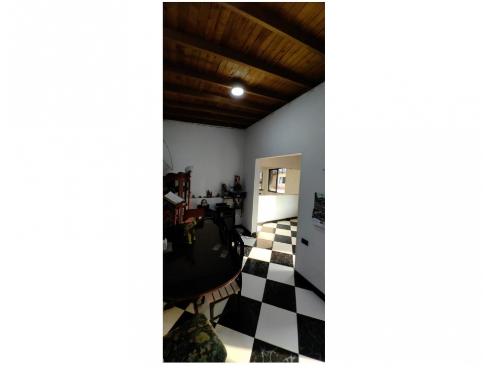 Casa en venta, San Javier, Medellín. — foto 5