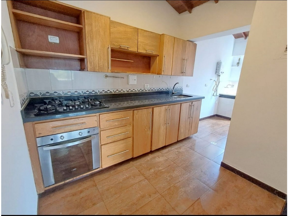 Apartamento en Venta Loma de los Bernal Medellín — foto 5