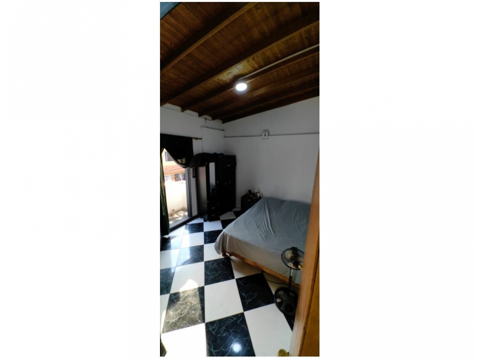 Casa en venta, San Javier, Medellín. — foto 6