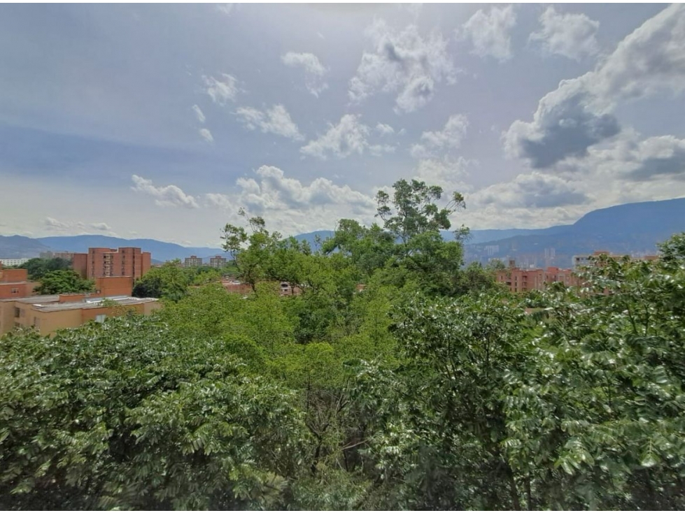 Apartamento en Venta Loma de los Bernal Medellín — foto 4