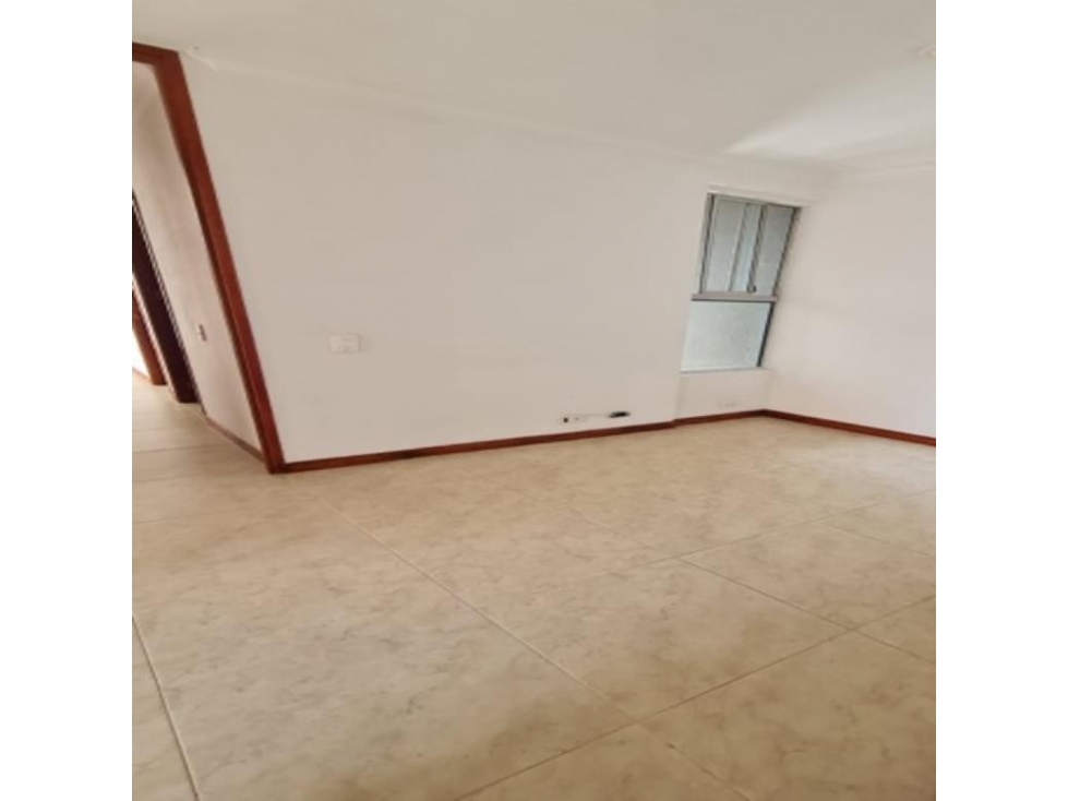 Apartamento en venta, Loma de los Bernal, Medellín. — foto 6