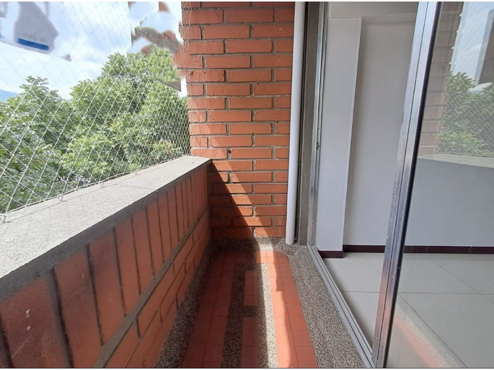 Apartamento en Venta Loma de los Bernal Medellín — foto 3