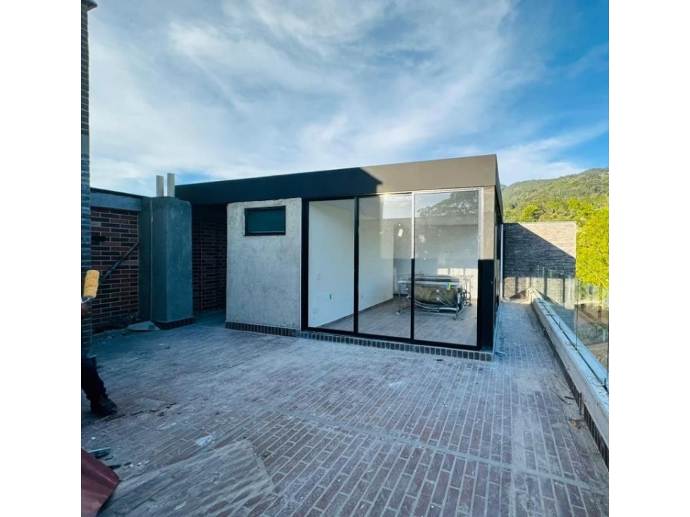 Apartamento en venta, Loma del Escobero, Envigado.