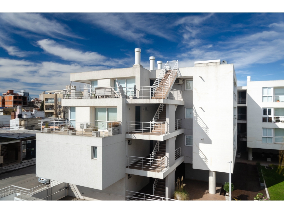 EDIFICIO LOS SAUCES - 3