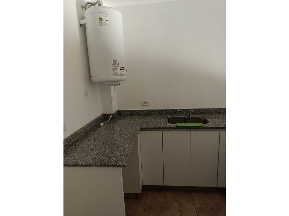 DEPTO CASEROS - 2