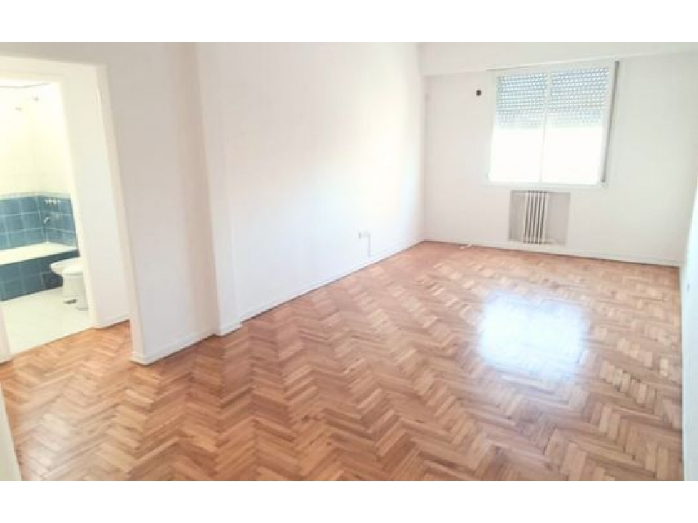 Departamento 3 dorm. frente a la Plaza Central de Tandil — foto 2
