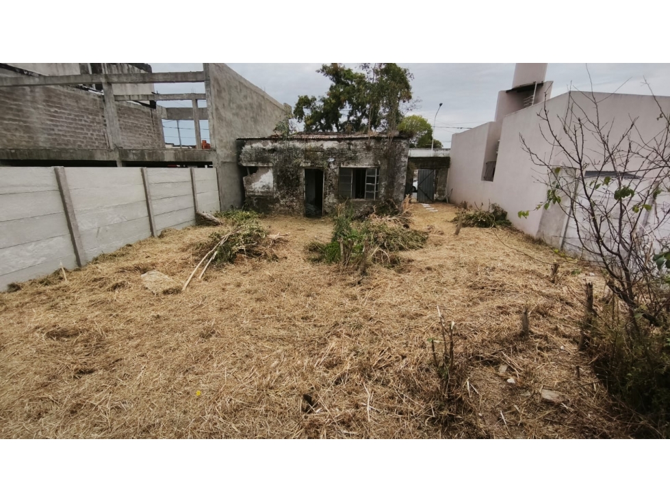 Venta lote semicentro — foto 3