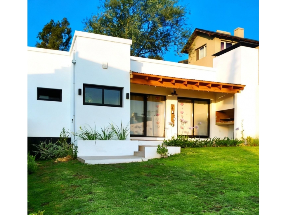 EN VENTA CASA