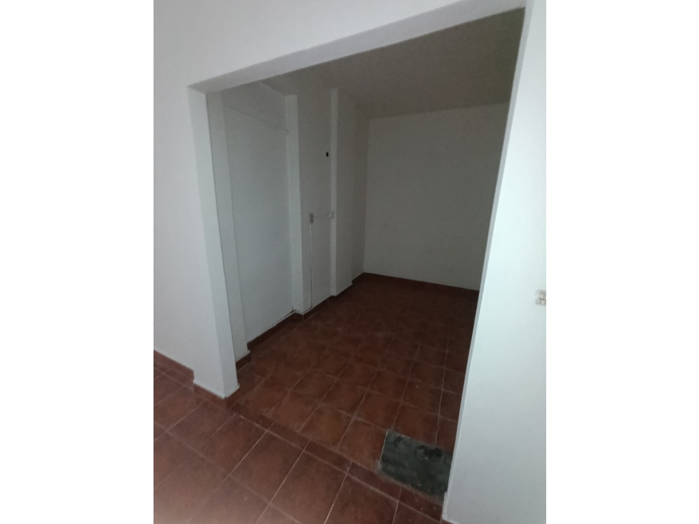 Local avenida — foto 4