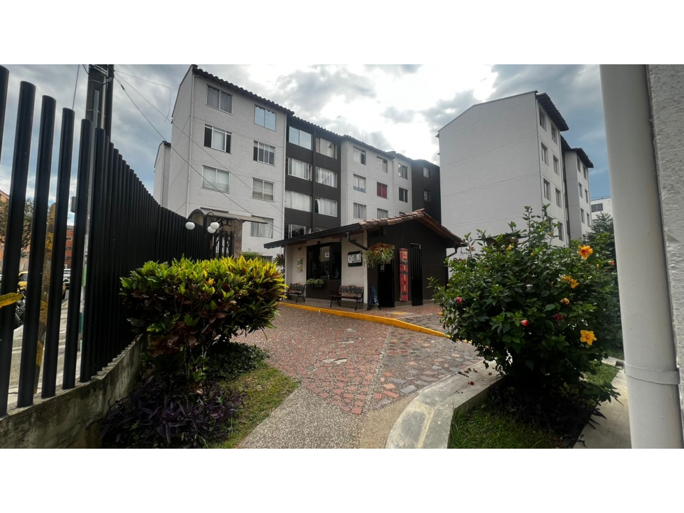 Venta de Apartamento en Itagui, Sector Parque de las Chimeneas — foto 2