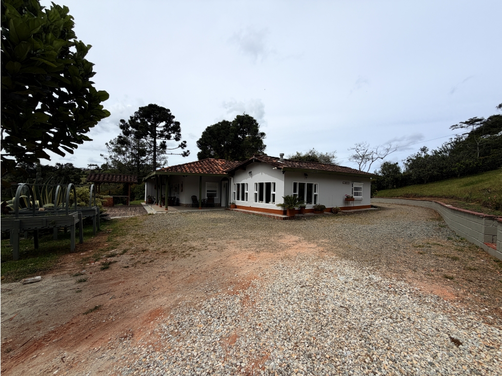 Finca Independiente Sector Cabeceras