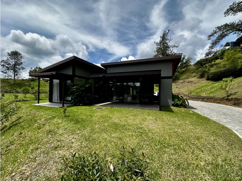Venta Casa En Parcelacion . El Retiro - Pantanilllo