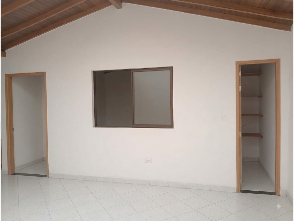 VENTA DE CASA EN LA AMERICA, NIZA — foto 2