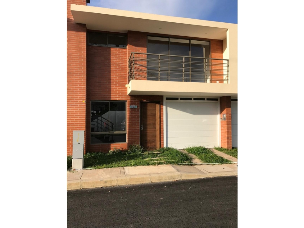 VENTA DE CASA EN LA CEJA