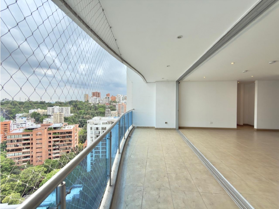Lindo apto en Normandía, Oeste de Cali. 175 m2, 2 Parq, 1 Dep.