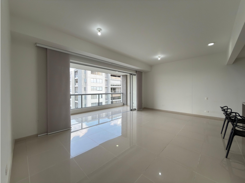 Lindo apto en venta Pance sur Cali 165 m2 - 3 Parq y 1 Dep. — foto 2