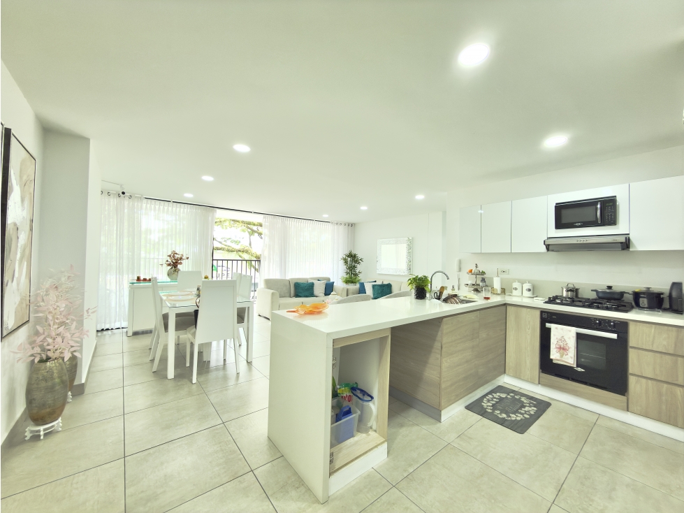 Lindo apto en Cuarto de Legua, 139 m2. 3 alcobas 4 baños — foto 3