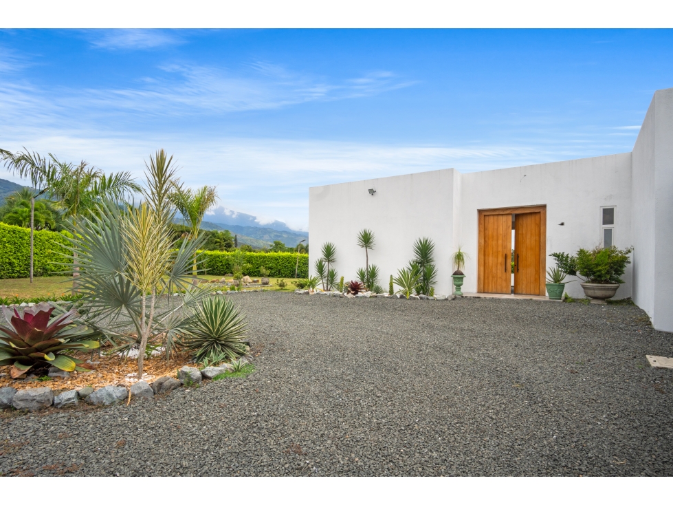 Finca Luxury Estilo Mediterráneo en Ginebra Valle 5.700 m2 — foto 4