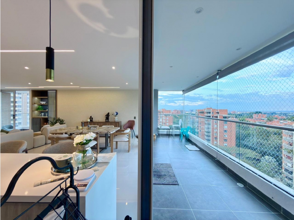 Lindo Apto en Altos de Ciudad Jardín. 215 m2, 3 garajes Independ — foto 6