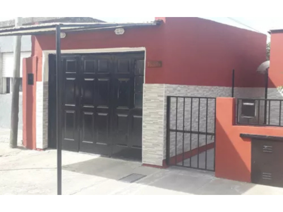 CASA y DEPTO en VENTA sobre mismo LOTE - 2