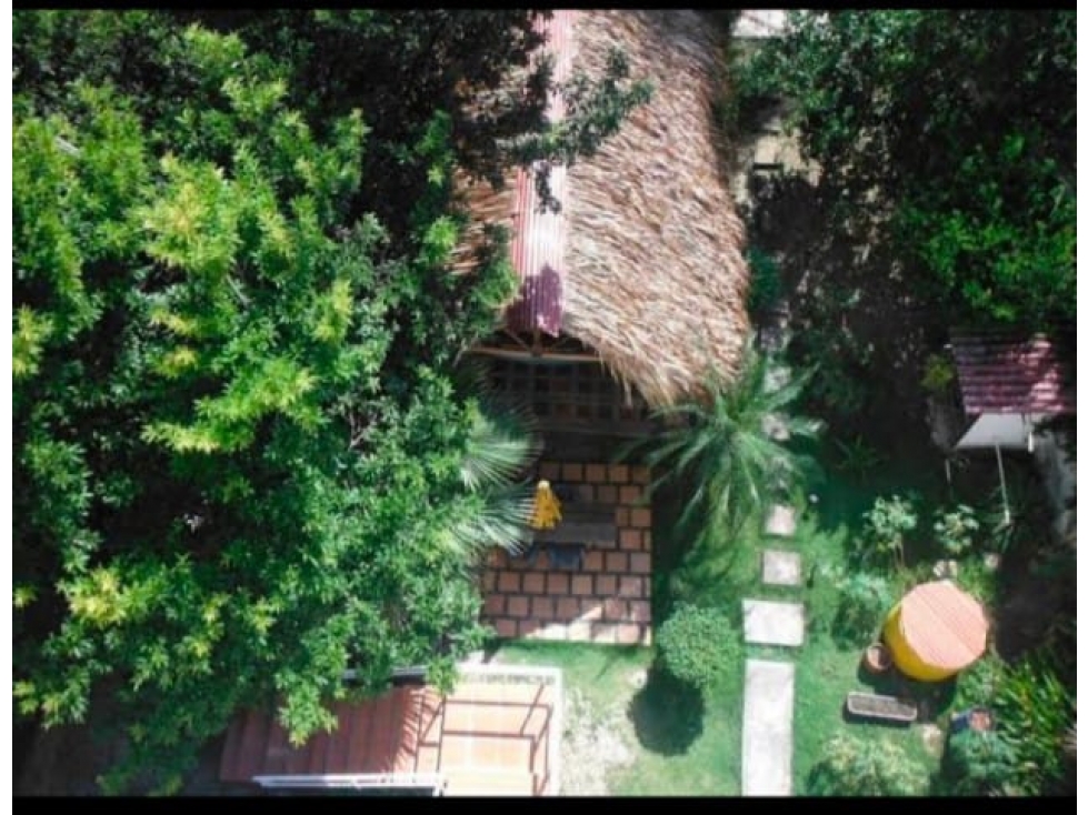 SE VENDE HOSTAL UBICADO EN TOLU - SUCRE - 3