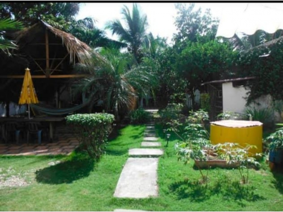 SE VENDE HOSTAL UBICADO EN TOLU - SUCRE - 2