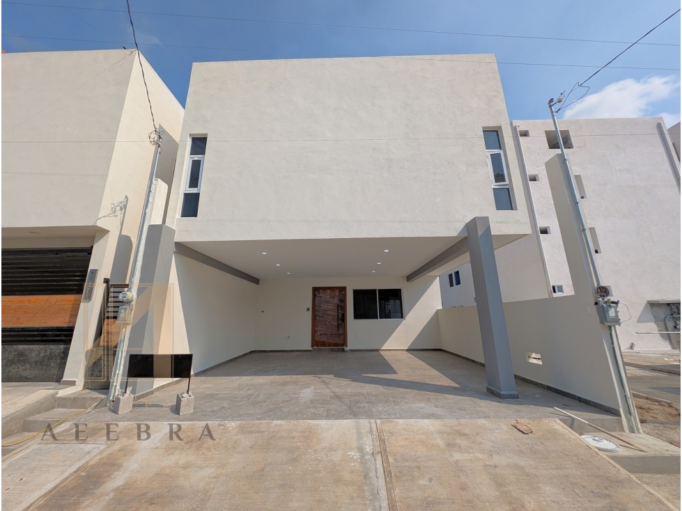 ¡Casas Nuevas J. Luna Luna Modernas, Amplias y en Zona Tranquila!