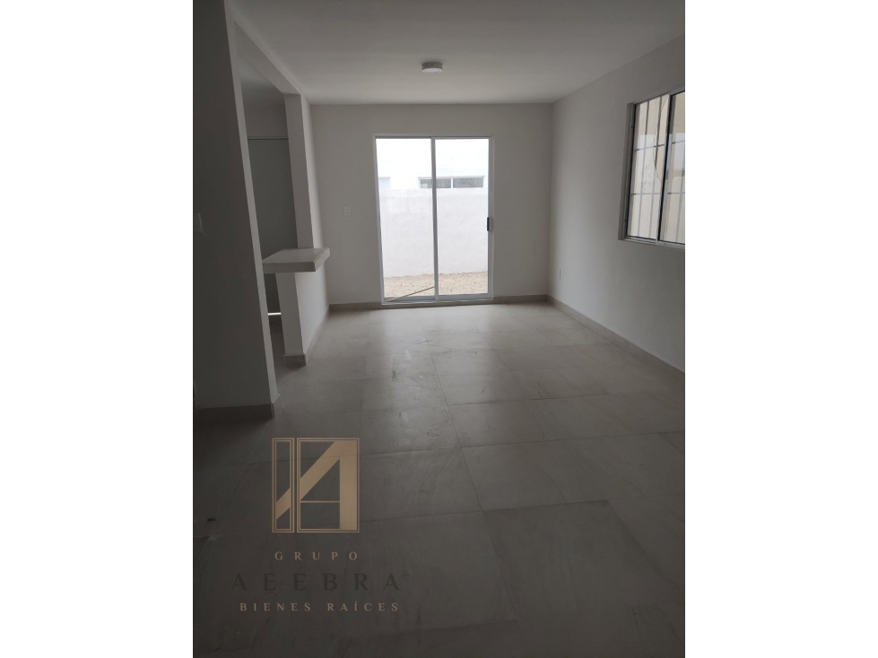 Casa en Venta Fracc. Valle Esmeralda Altamira | 3 Recámaras — foto 2