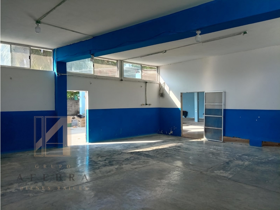 Terreno con Construcción en Anáhuac, Ver. Gran Potencial Comercial - 3